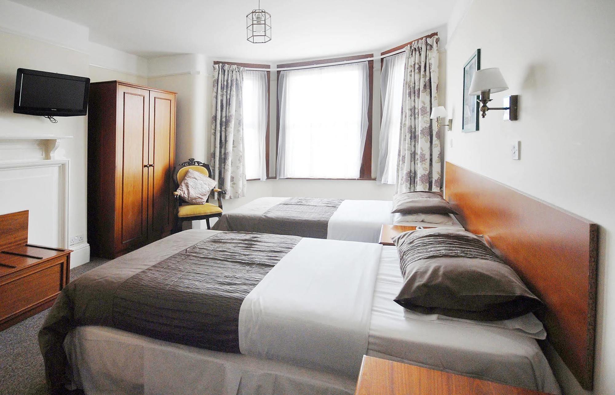 The Sportsview Guest House Oxford Ngoại thất bức ảnh
