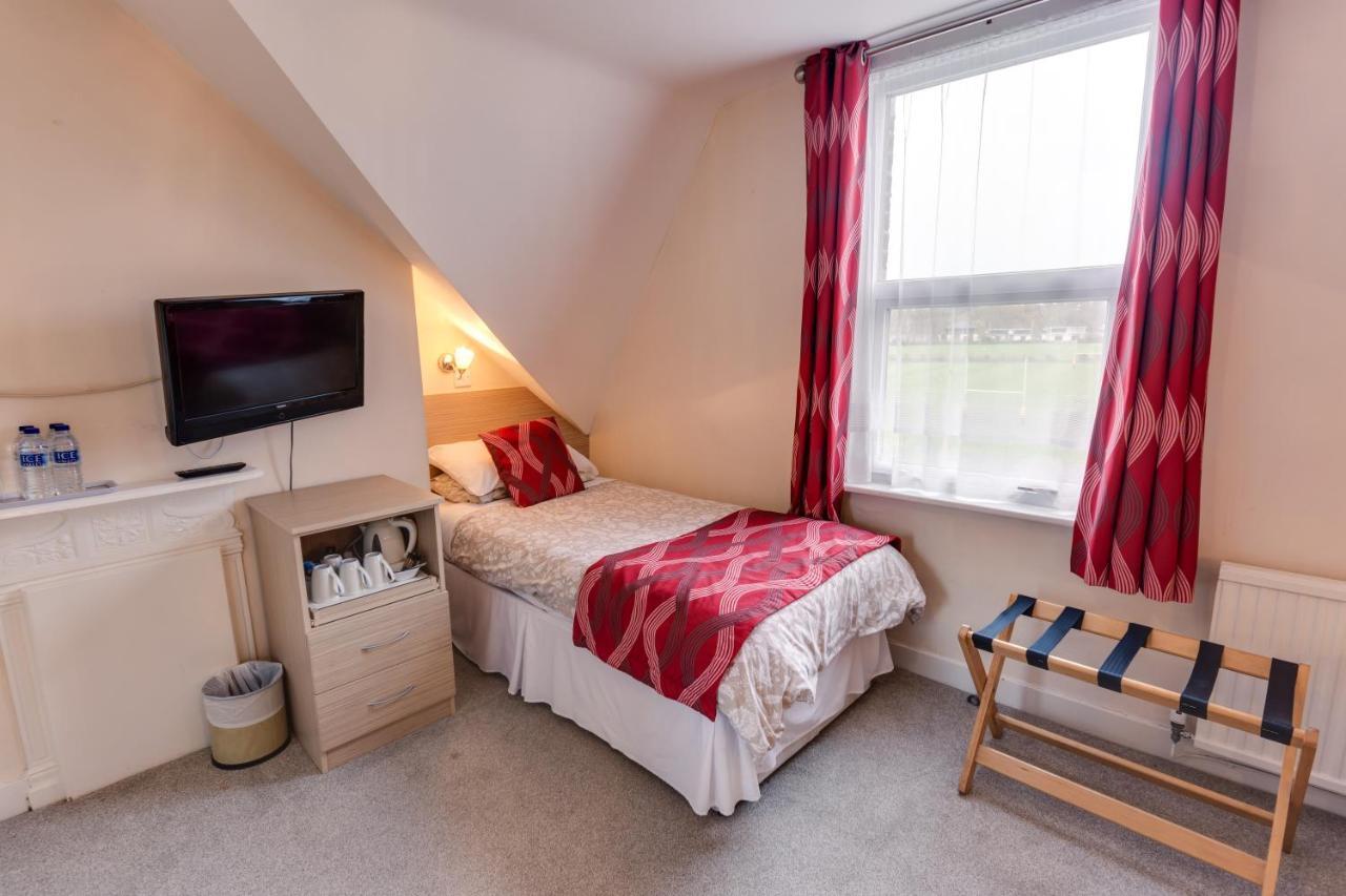 The Sportsview Guest House Oxford Ngoại thất bức ảnh